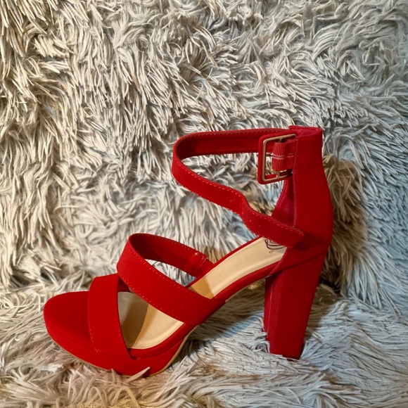 My Delicious Shoes - Picture 2 of 4